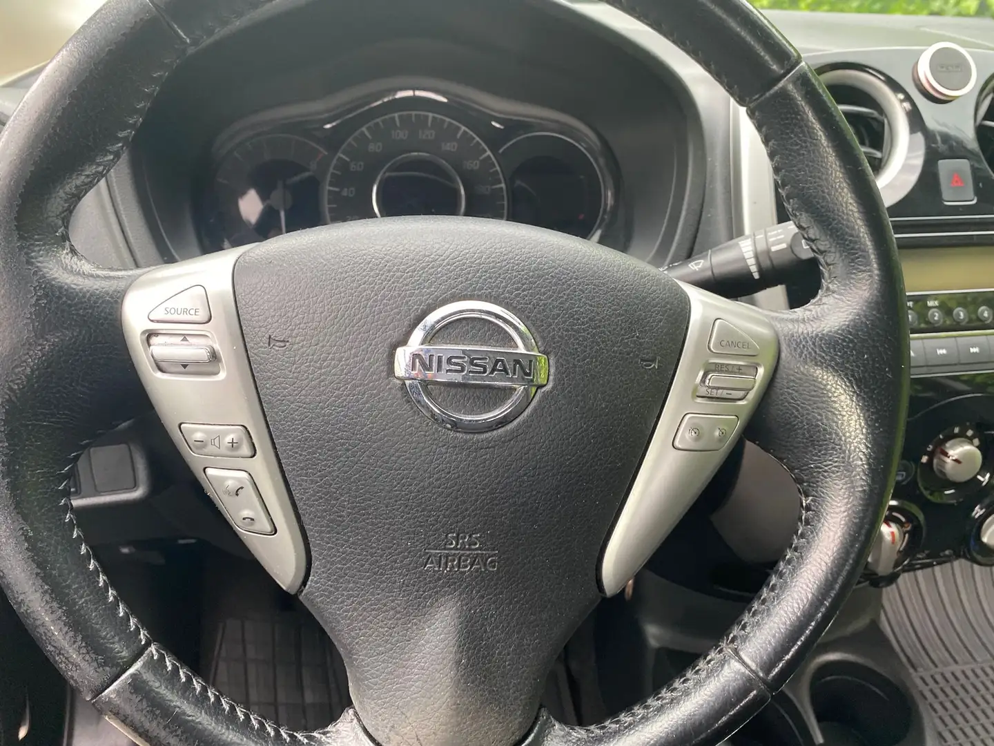 Nissan Note Avent 1.2 Noir - 2