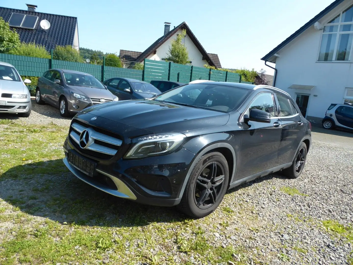 Mercedes-Benz GLA 220 CDI 4MATIC DCT Schwarz - 1