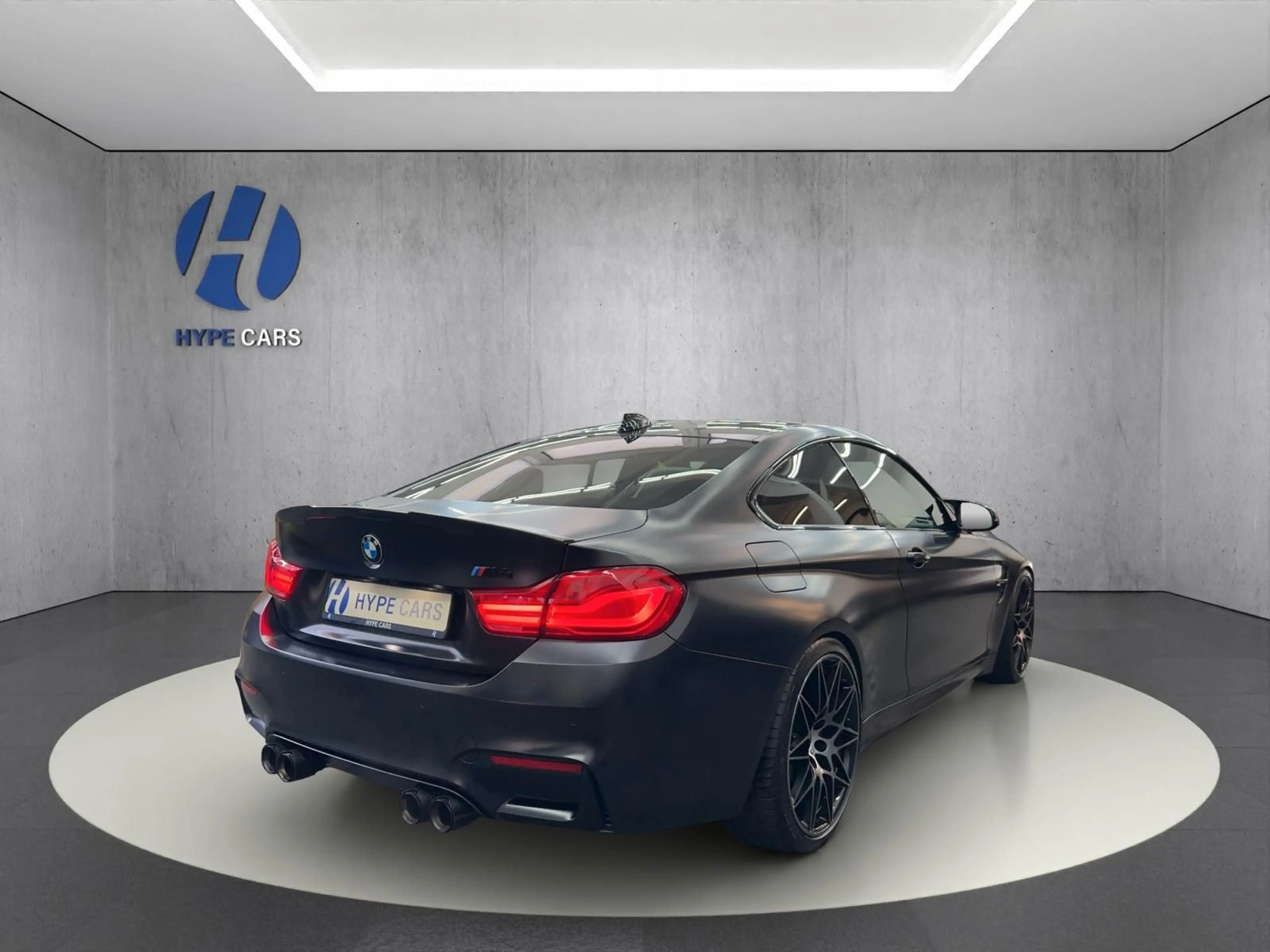 BMW M4 Competition LED RFK HUD H/K Carbon — photo 4