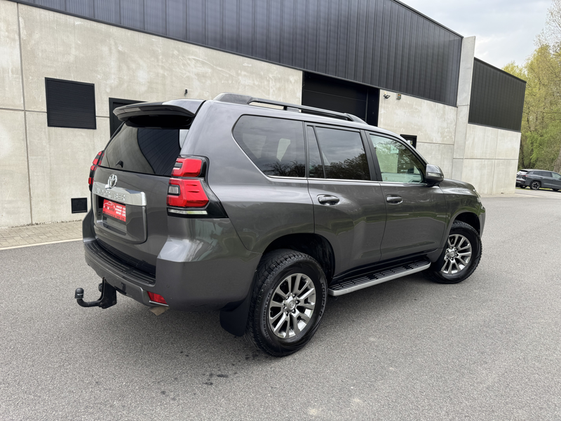 Toyota Land Cruiser 2.8 D-4D Aut / 4 Camera / Frigo/ Only Export Afrik — photo 4