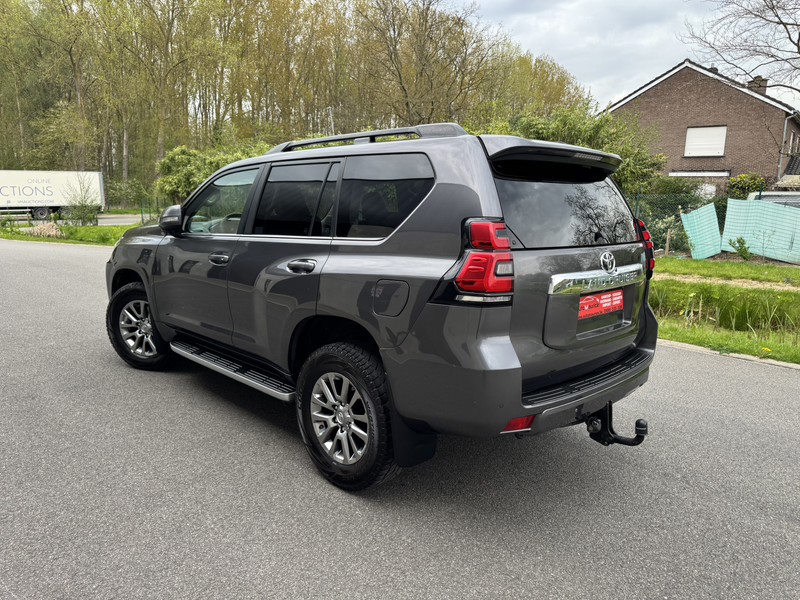 Toyota Land Cruiser 2.8 D-4D Aut / 4 Camera / Frigo/ Only Export Afrik — photo 3