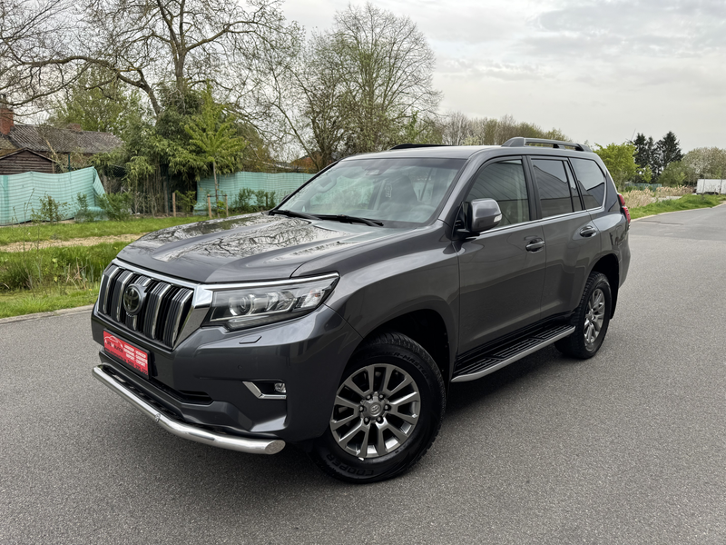 Toyota Land Cruiser 2.8 D-4D Aut / 4 Camera / Frigo/ Only Export Afrik