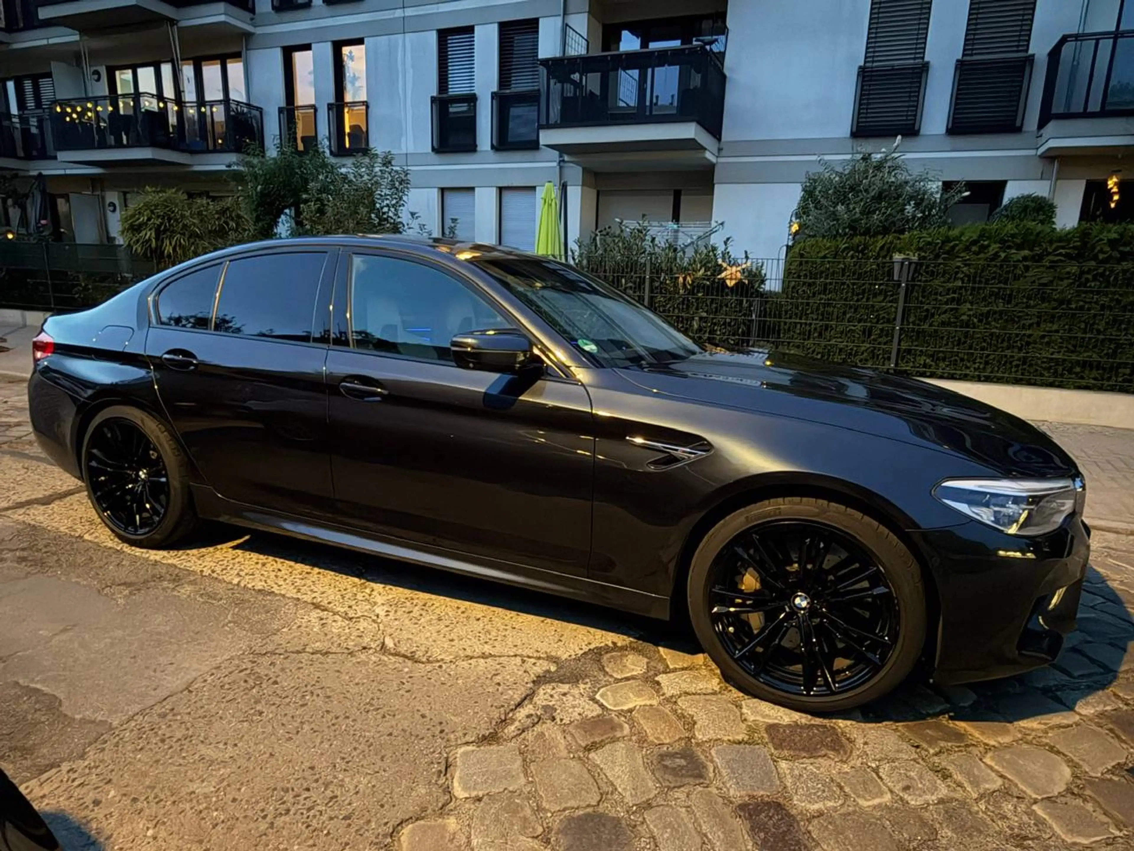 BMW M5 305 km/h -original- immer bei BMW — photo 2