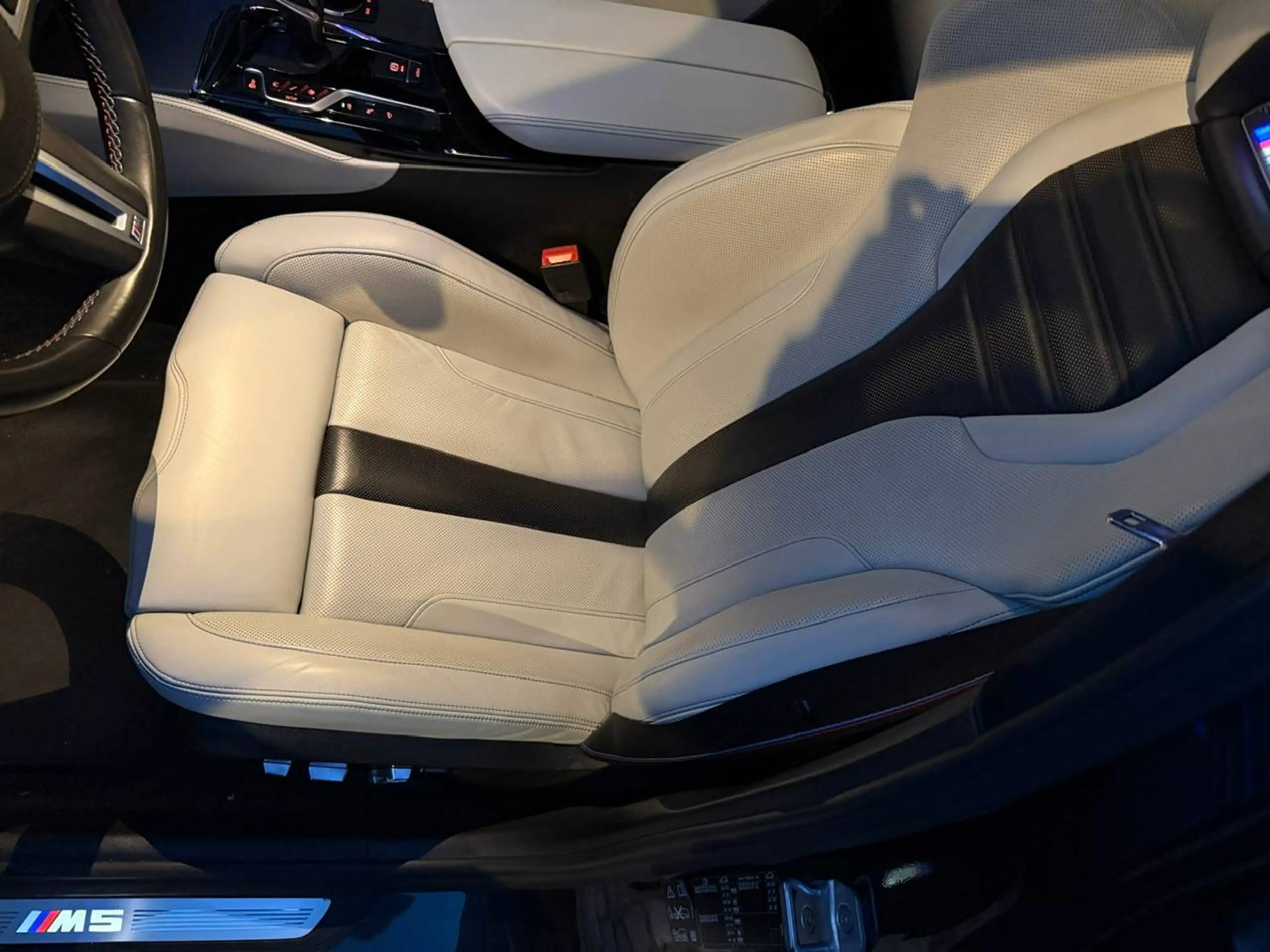 BMW M5 305 km/h -original- immer bei BMW — photo 15