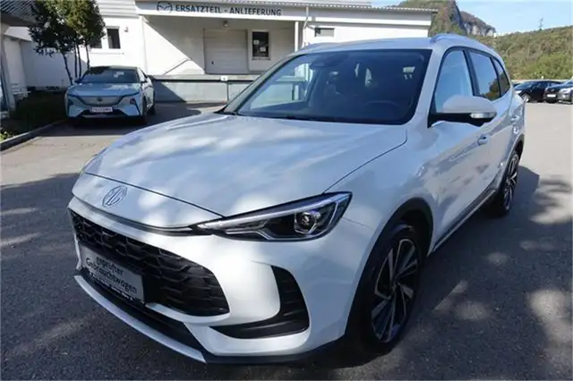 MG ZS 1.5 Hybrid+ Luxury