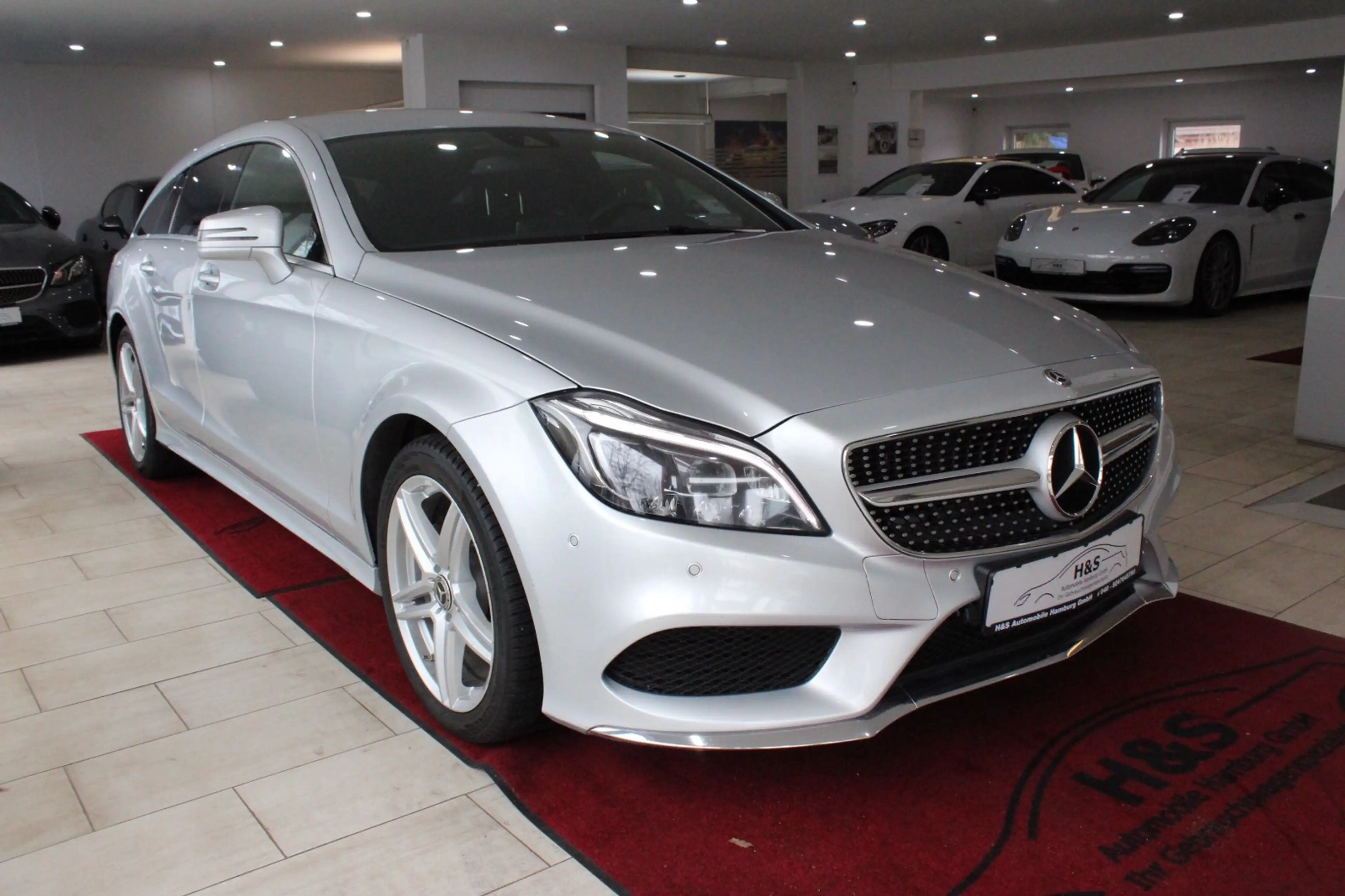 Mercedes-Benz CLS 350 d 4Matic AMG-Line*Multibeam LED — photo 10