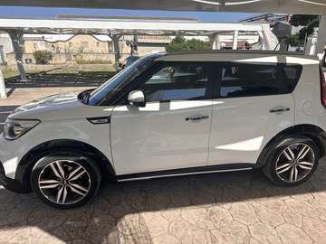 1.6 crdi 16v Your 128cv auto