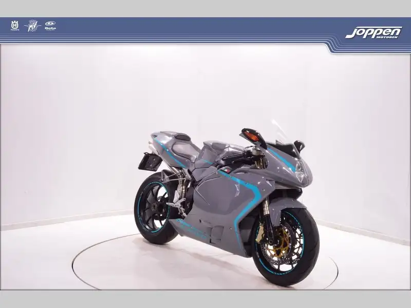 MV Agusta F4 1000 - foto 2