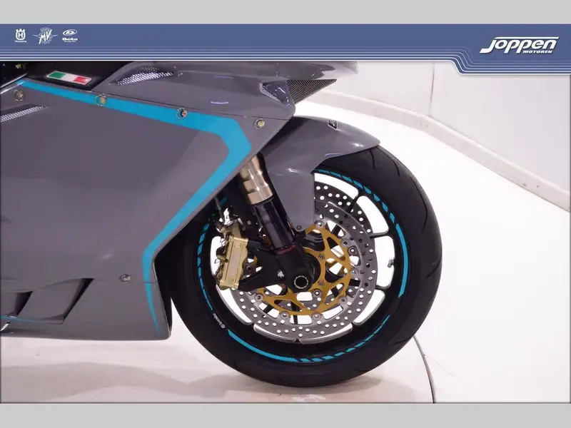 MV Agusta F4 1000 - foto 8