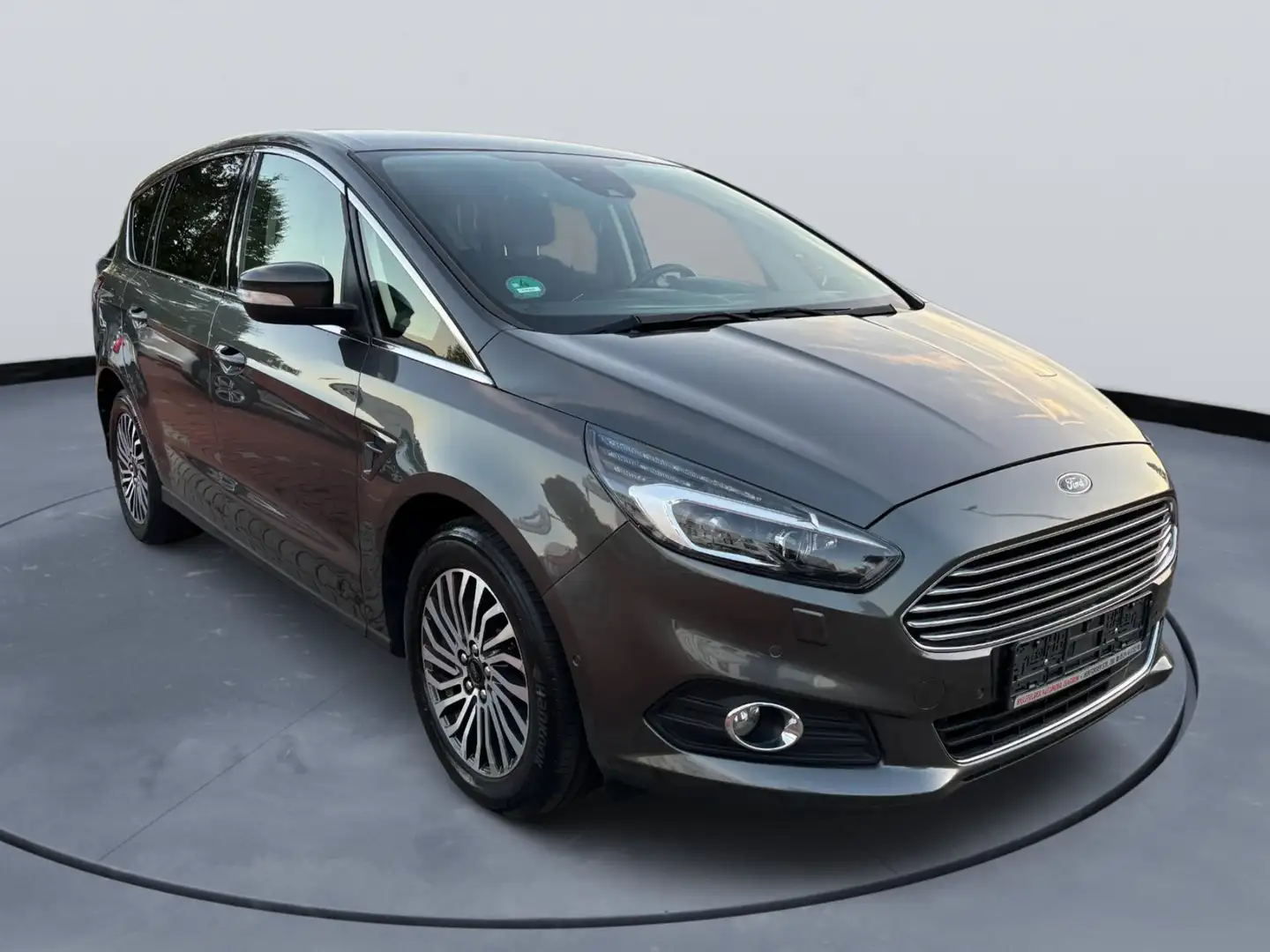 Ford S-Max Titanium+KeyFree+Spurhalteass.+Kamera+MwSt. Grau - 1