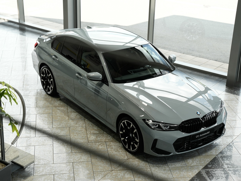 BMW 320 320i xDrive M Sport 19LM Leder Kamera ACC — photo 5