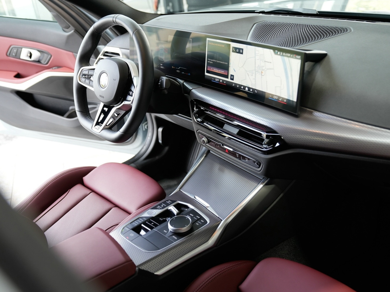 BMW 320 320i xDrive M Sport 19LM Leder Kamera ACC — photo 11