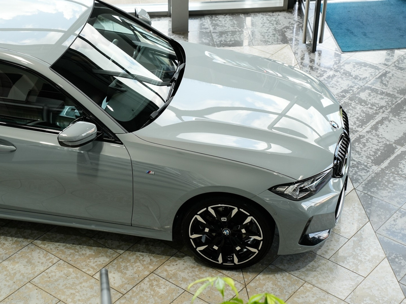 BMW 320 320i xDrive M Sport 19LM Leder Kamera ACC — photo 8