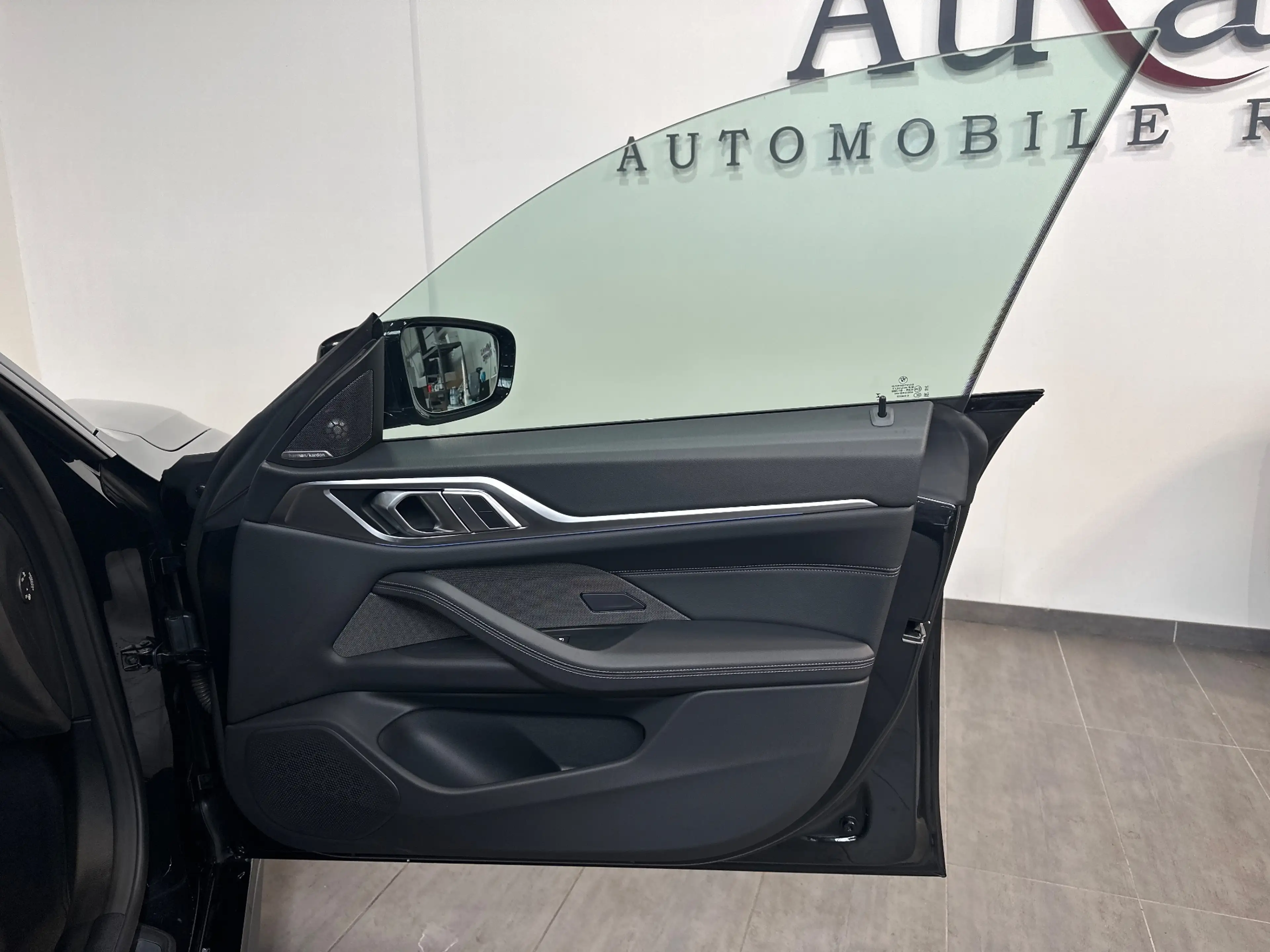 BMW i4 eDrive40 Gran Coupe M-Sport NAV+LED+360°+18ZO+VC — photo 7