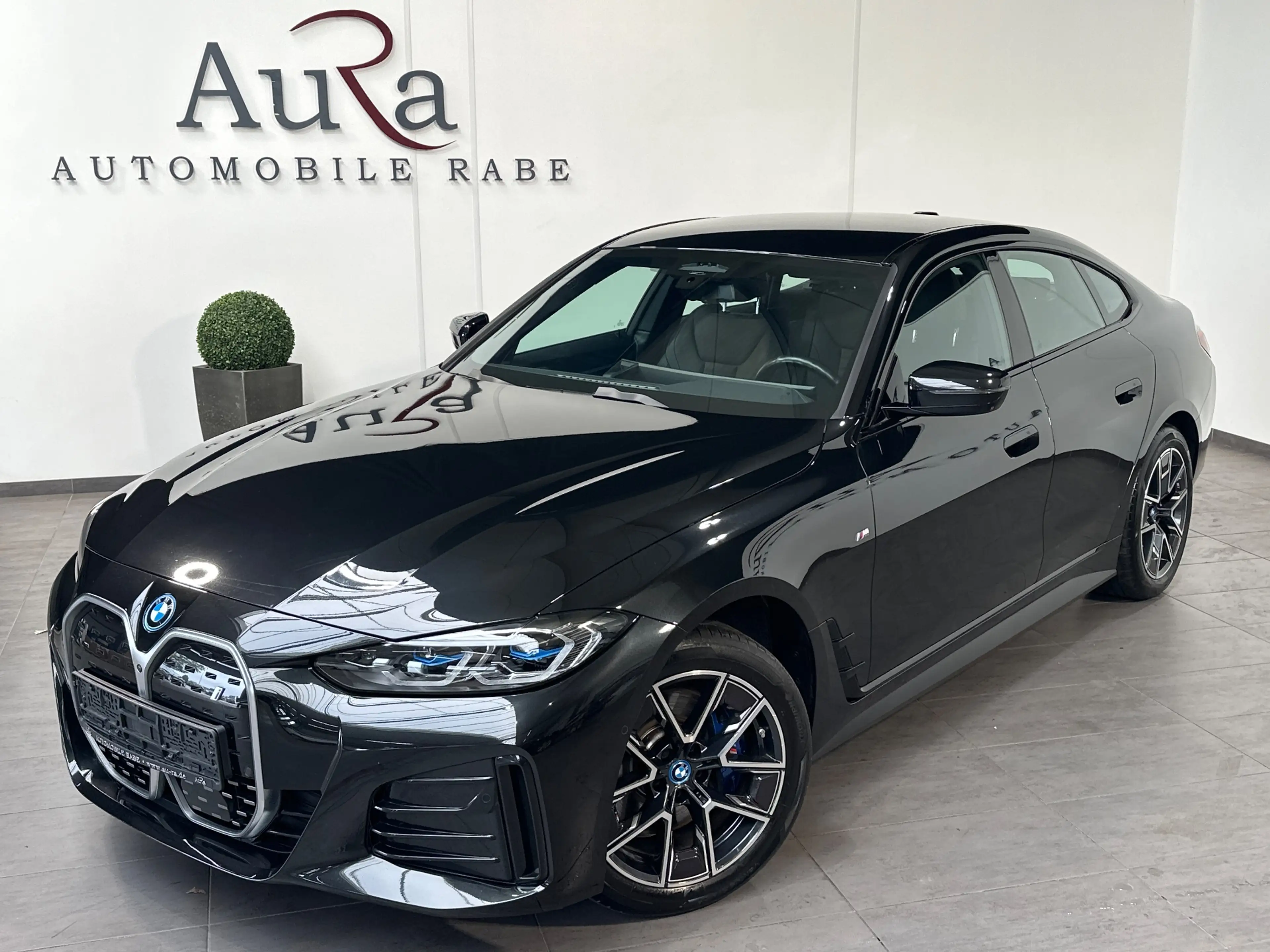 BMW i4 eDrive40 Gran Coupe M-Sport NAV+LED+360°+18ZO+VC — photo 2