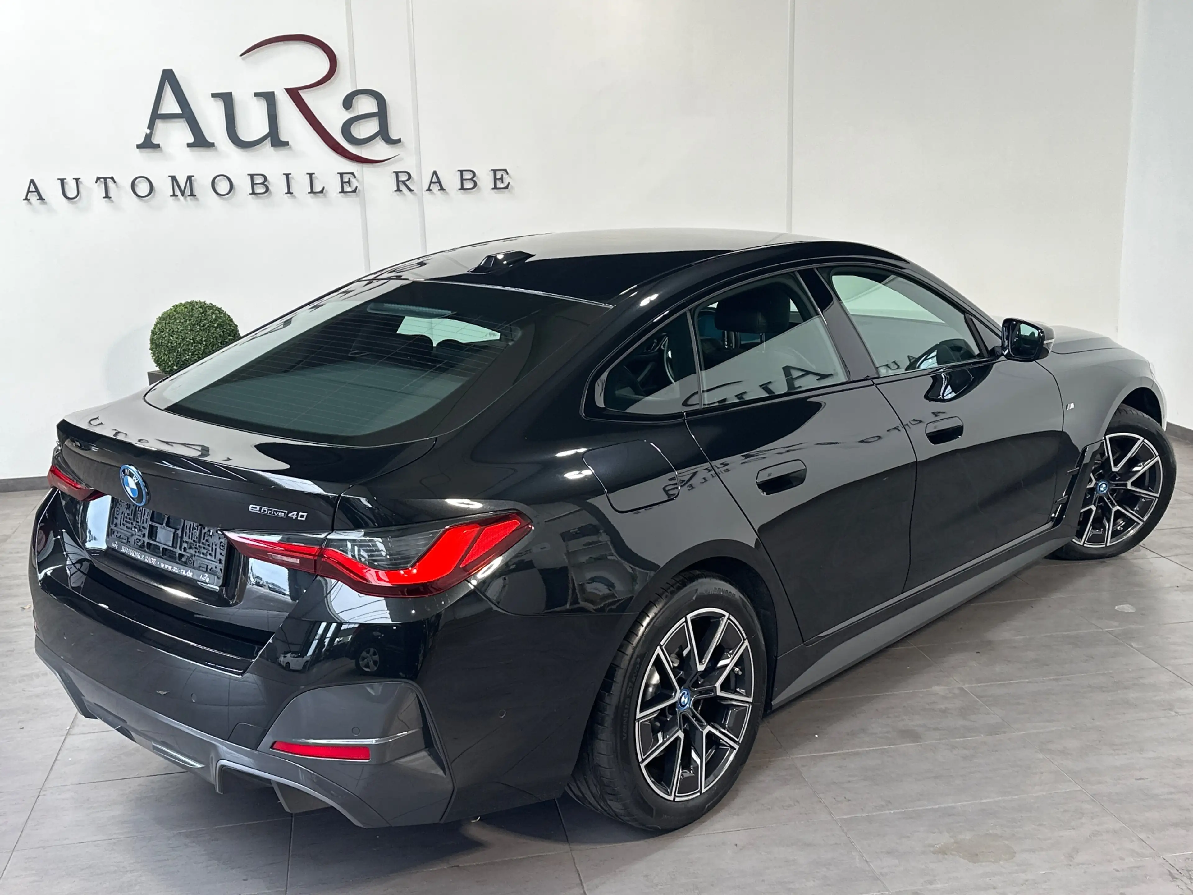 BMW i4 eDrive40 Gran Coupe M-Sport NAV+LED+360°+18ZO+VC — photo 5
