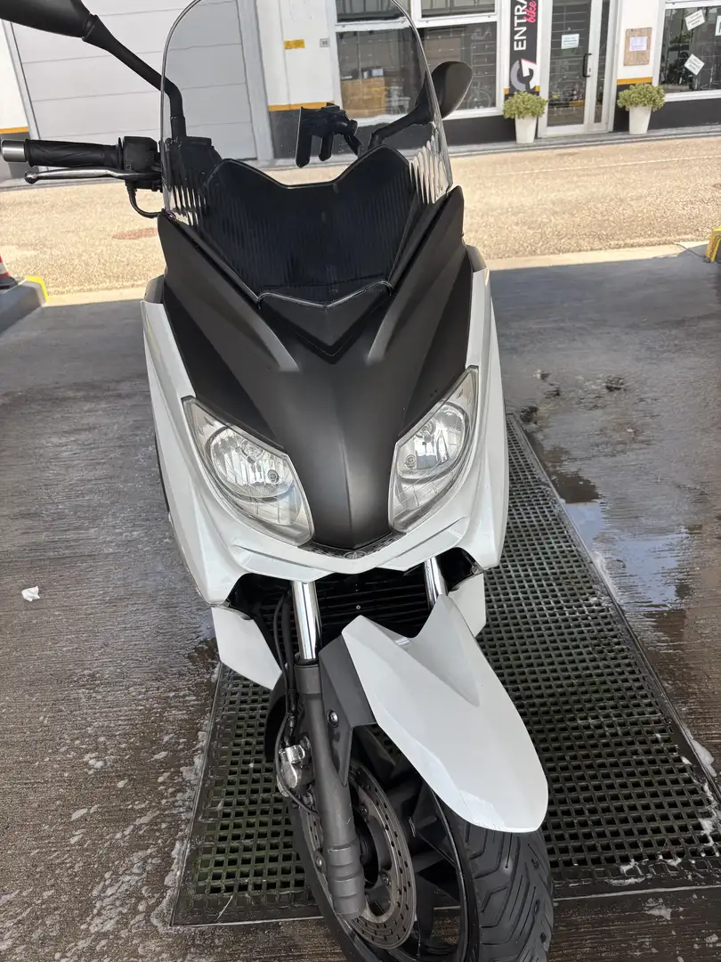 Yamaha X-Max 250 - 2