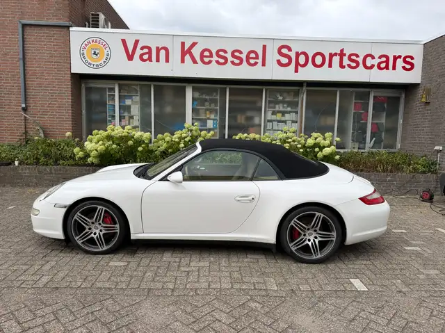 Porsche 997 carrera 4s cabrio