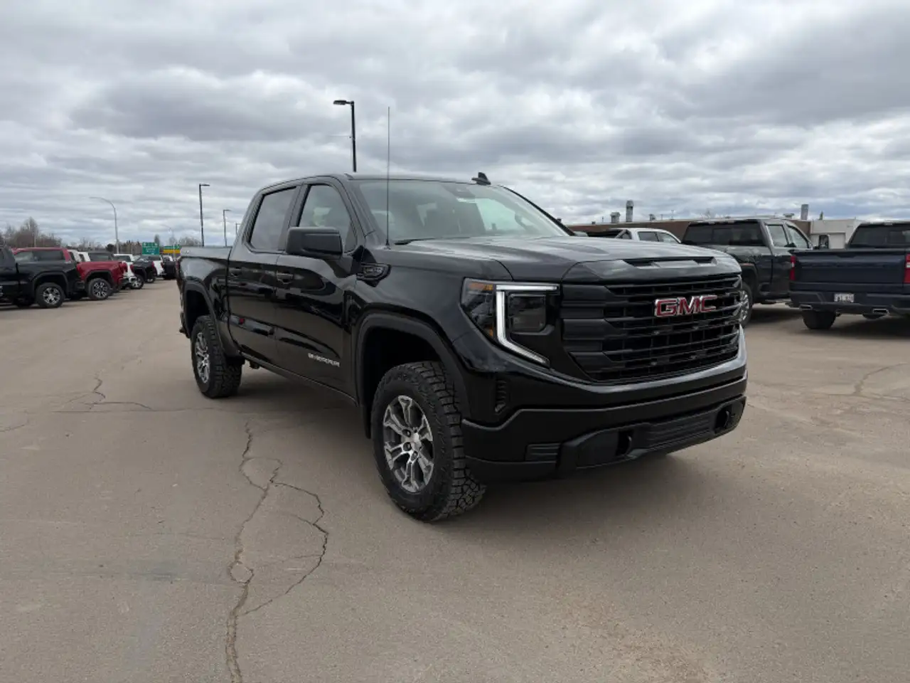 GMC Sierra 1500 снимка GMC Sierra 1500