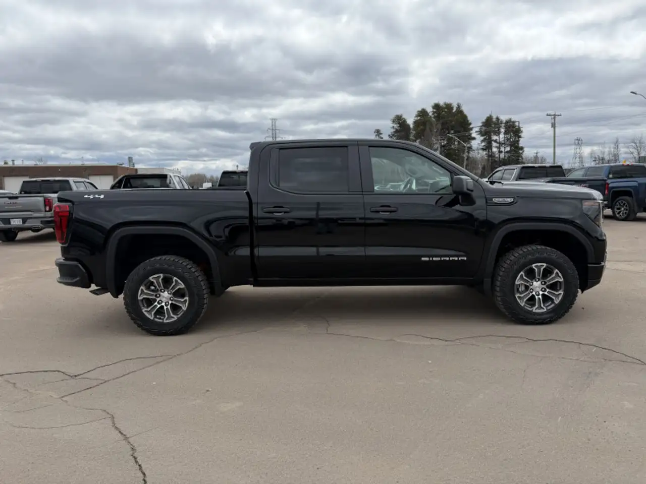 GMC Sierra 1500 снимка GMC Sierra 1500