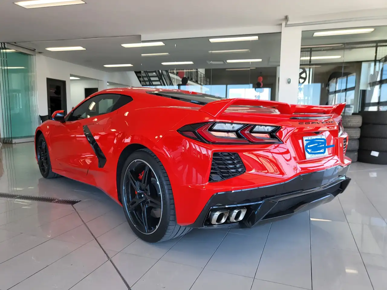 Chevrolet Corvette снимка Chevrolet Corvette