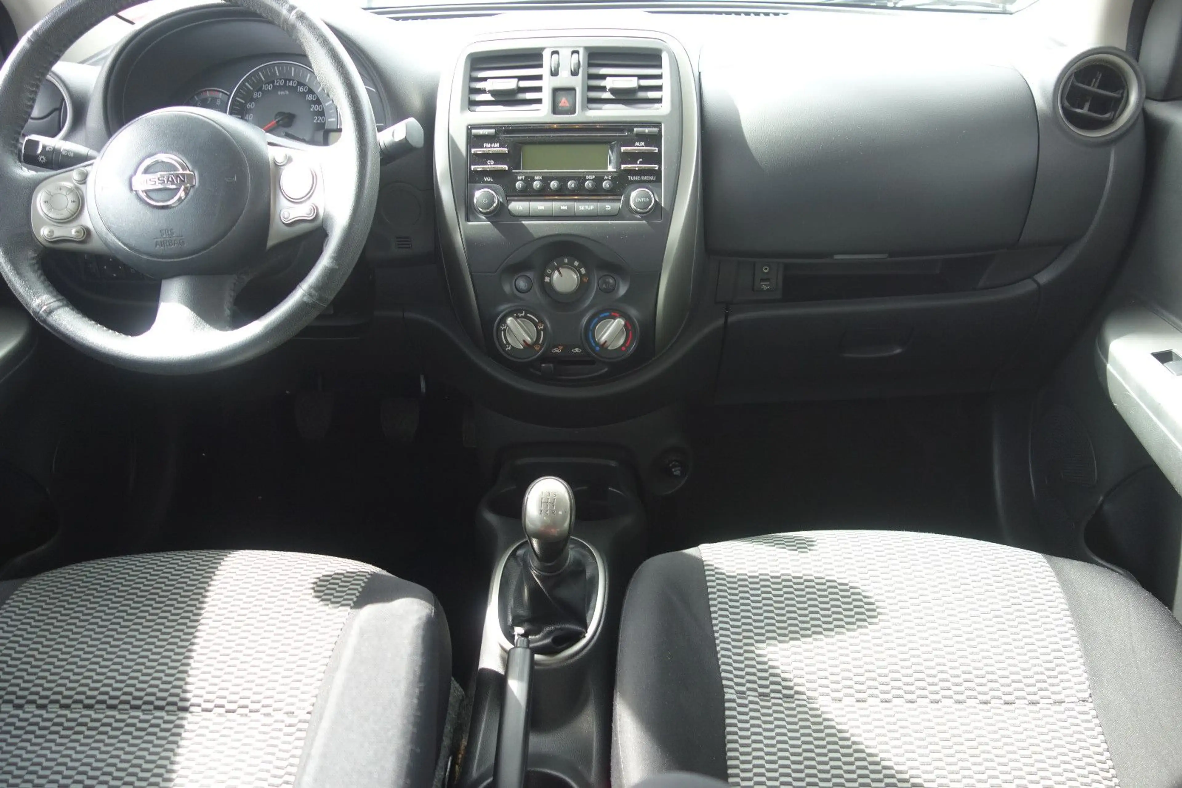 Nissan Micra Acenta — photo 13