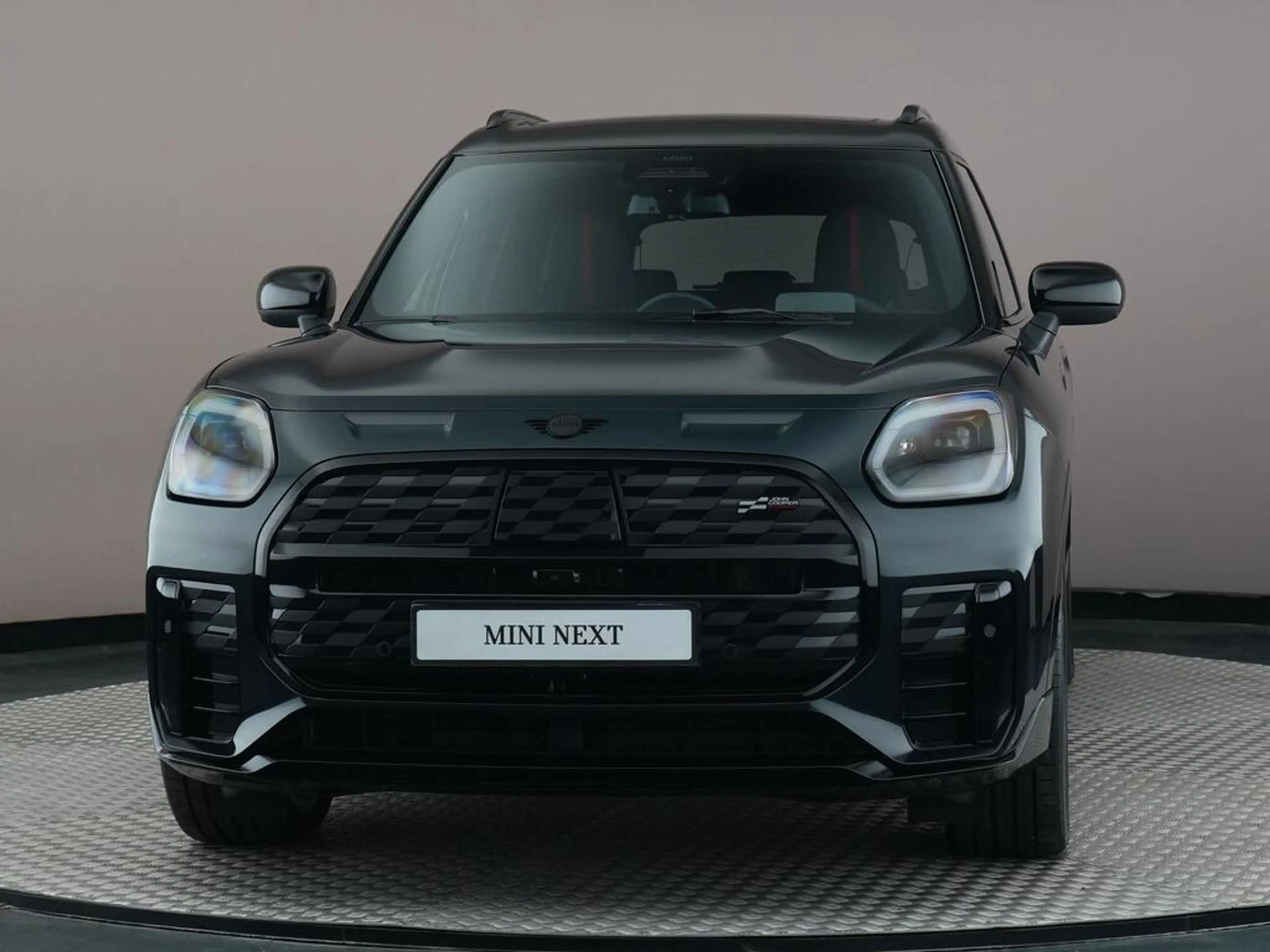 MINI John Cooper Works Countryman SE ALL4 XL 66.5 kWh — photo 2