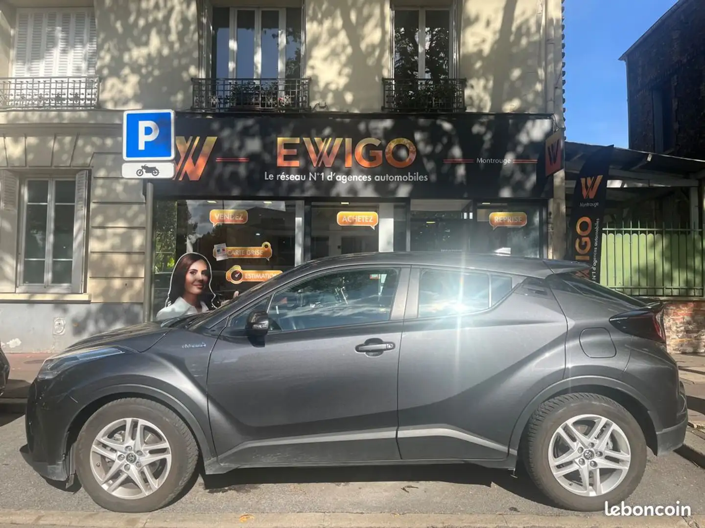 Toyota C-HR 1.8 122h 100 hybrid full-hybrid dynamic business 4x2 e-cvt bva Gris - 2