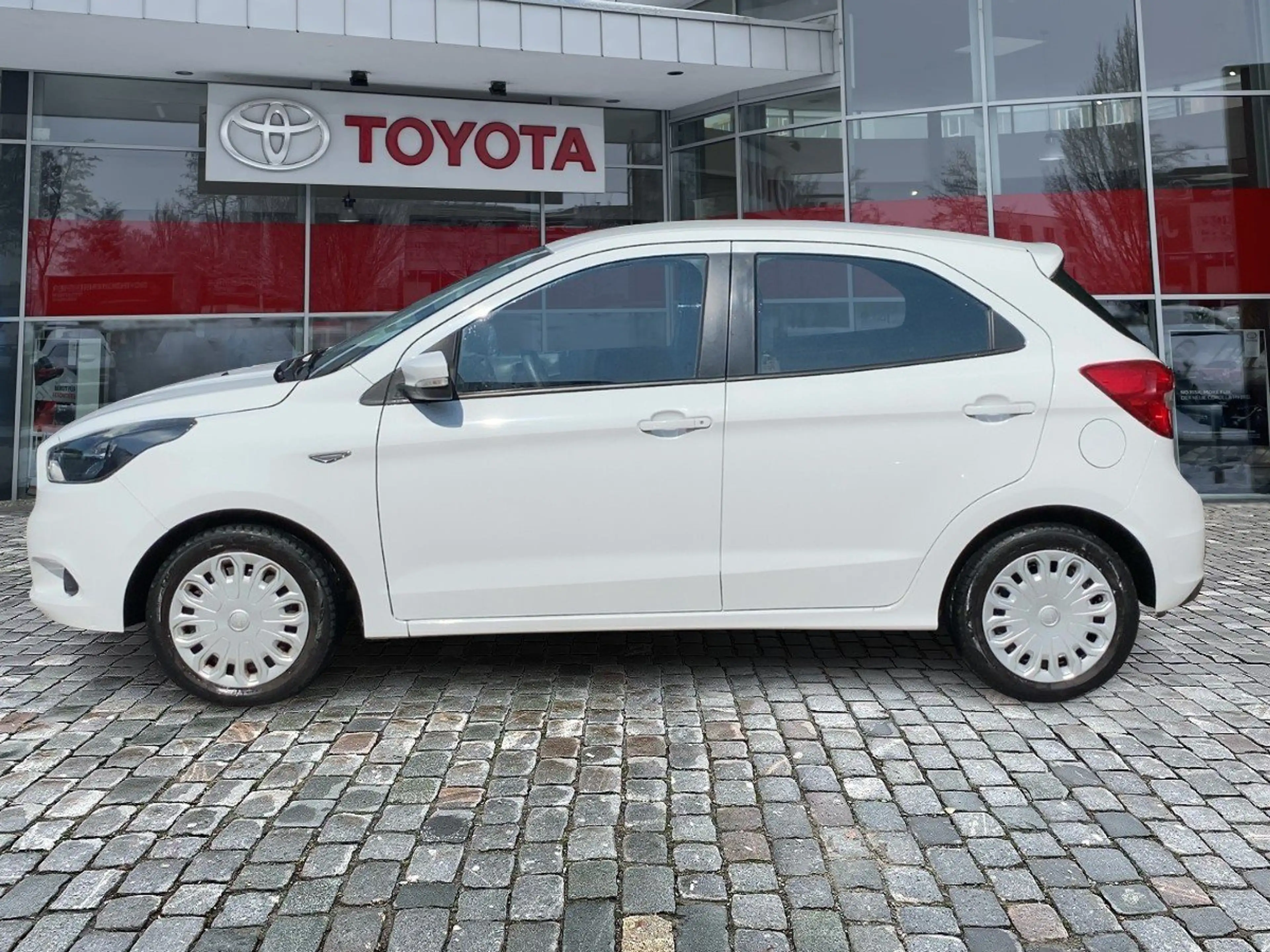 Ford Ka/Ka+ KA+ 1.2 Ti-VCT kleiner Stadtflitzer*wenig KM — photo 3