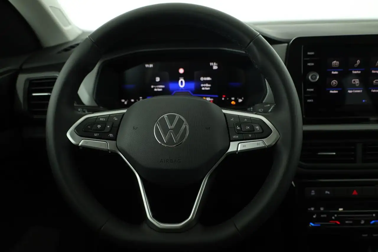 Volkswagen T-Cross 1.5 TSI DSG Life, AHK, LED, Kamera, Side, ACC, Win 7