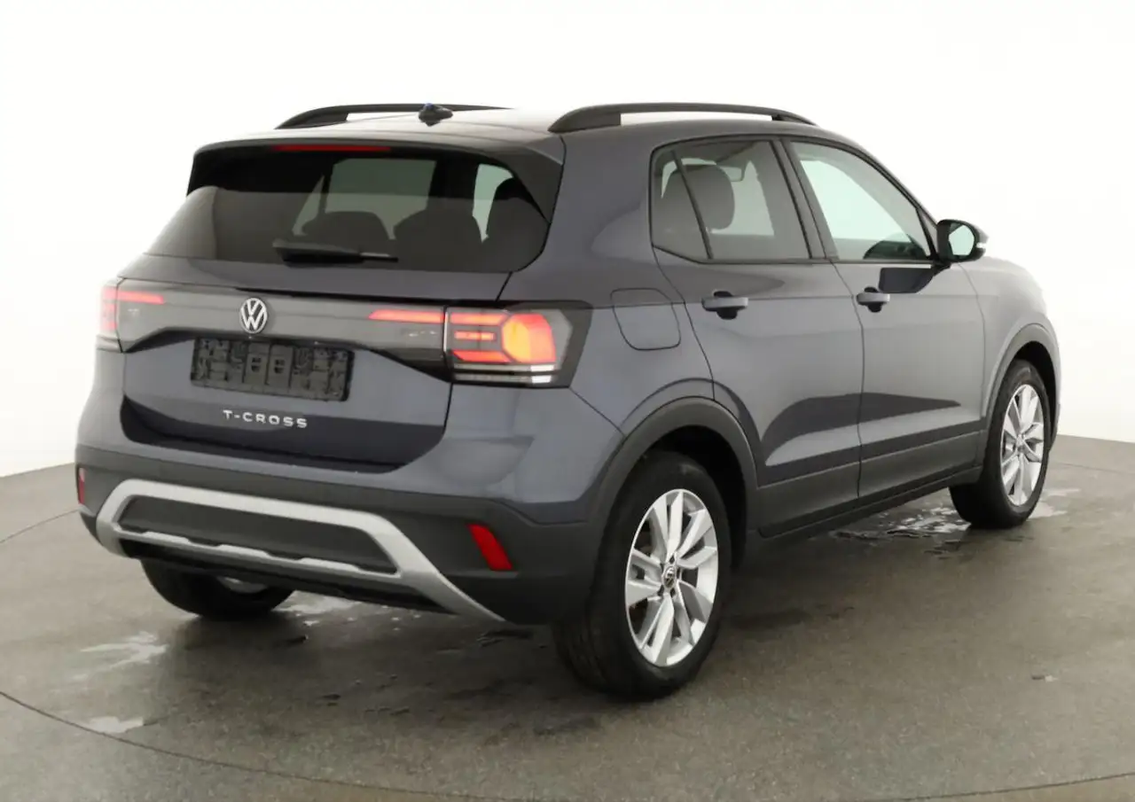 Volkswagen T-Cross 1.5 TSI DSG Life, AHK, LED, Kamera, Side, ACC, Win 4