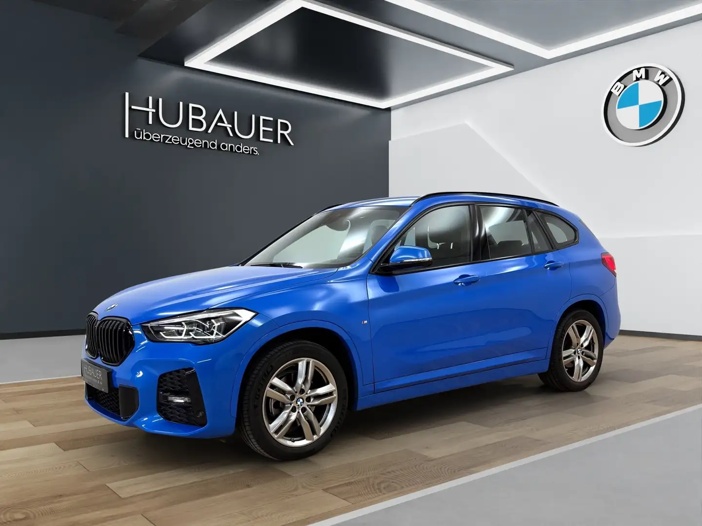BMW X1 sDrive18i [M Sport, Navi, LED, PDC, SHZ] Bleu - 1
