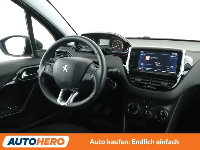 Peugeot 208 view 13