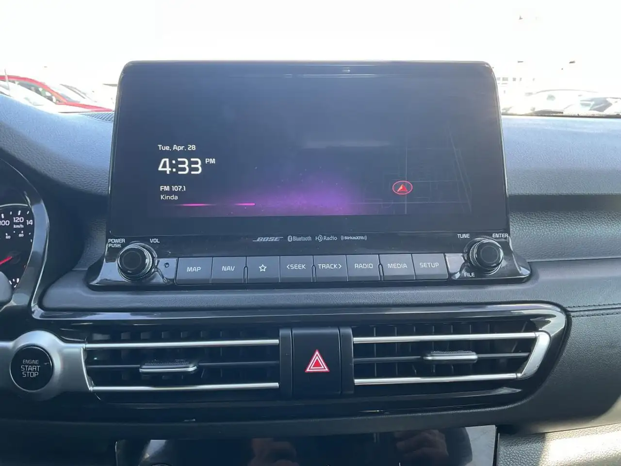 Kia Seltos снимка Kia Seltos