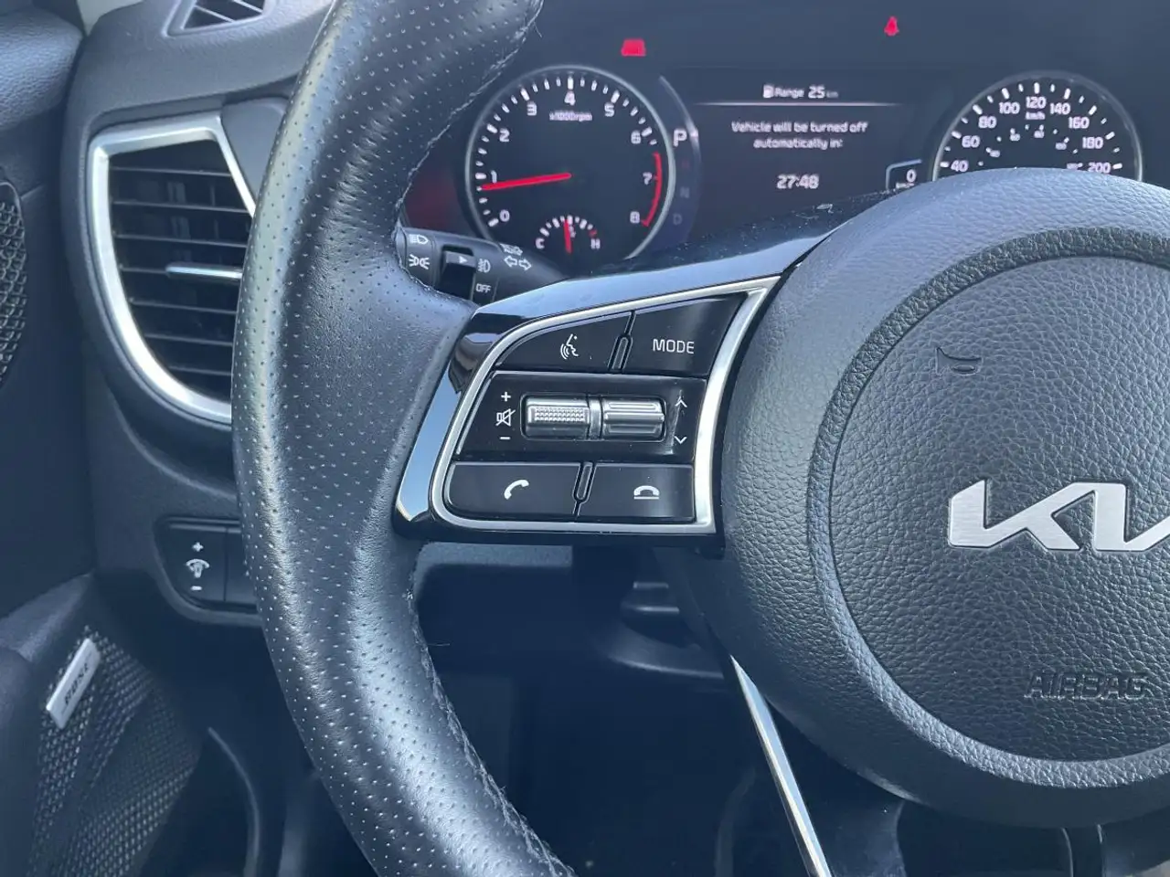 Kia Seltos снимка Kia Seltos