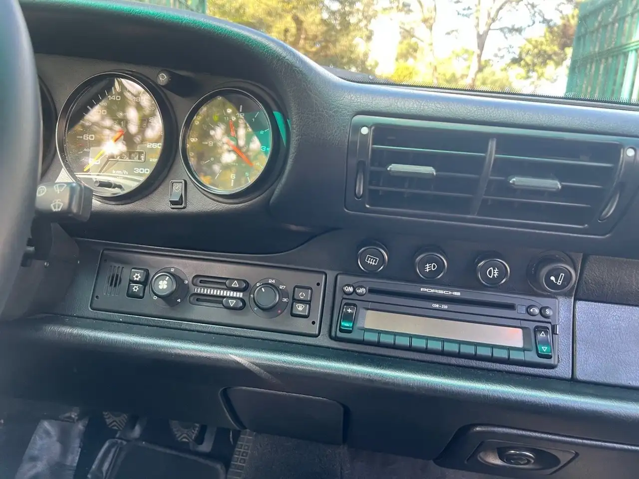 Porsche 993 Type 993 Bt meca carrera4 restaurée en Concession, foto 12