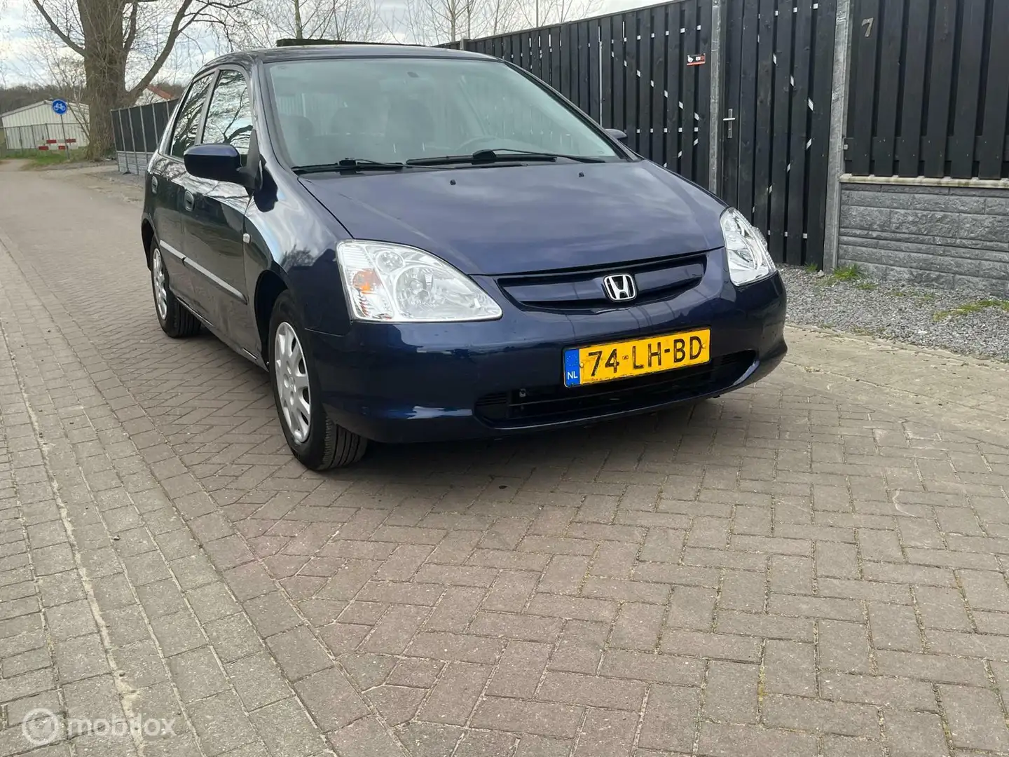 Honda Civic 1.4i LS Bleu - 1