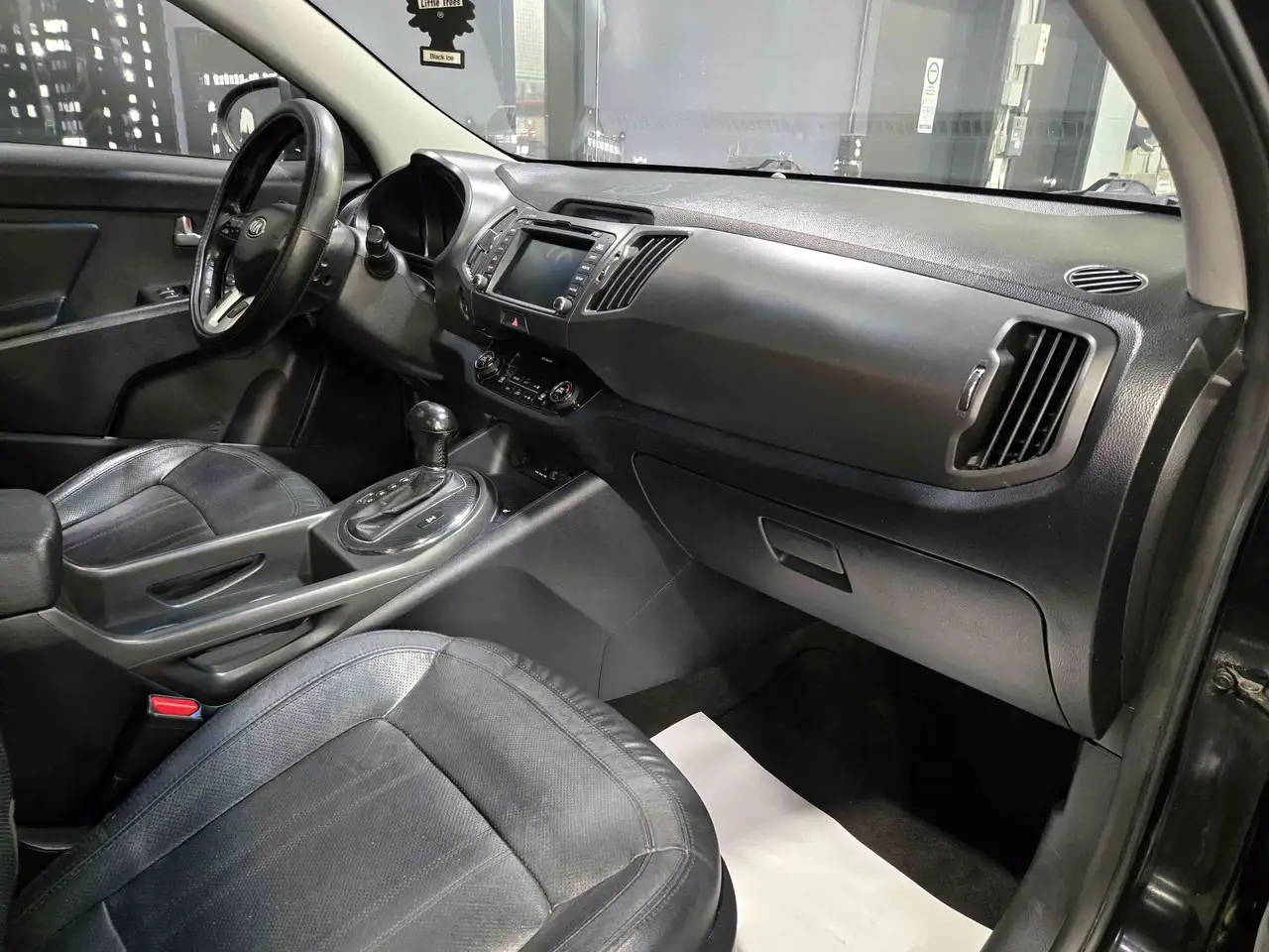 Kia Sportage снимка Kia Sportage