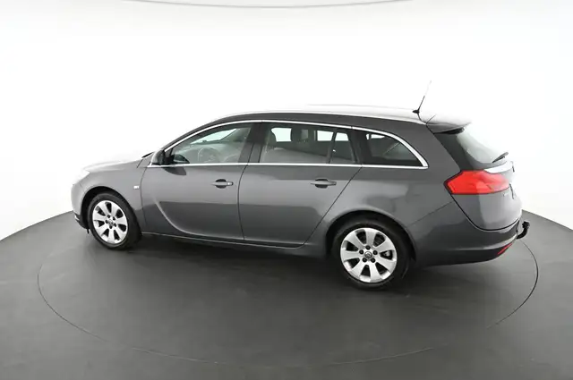 Opel Insignia view 7