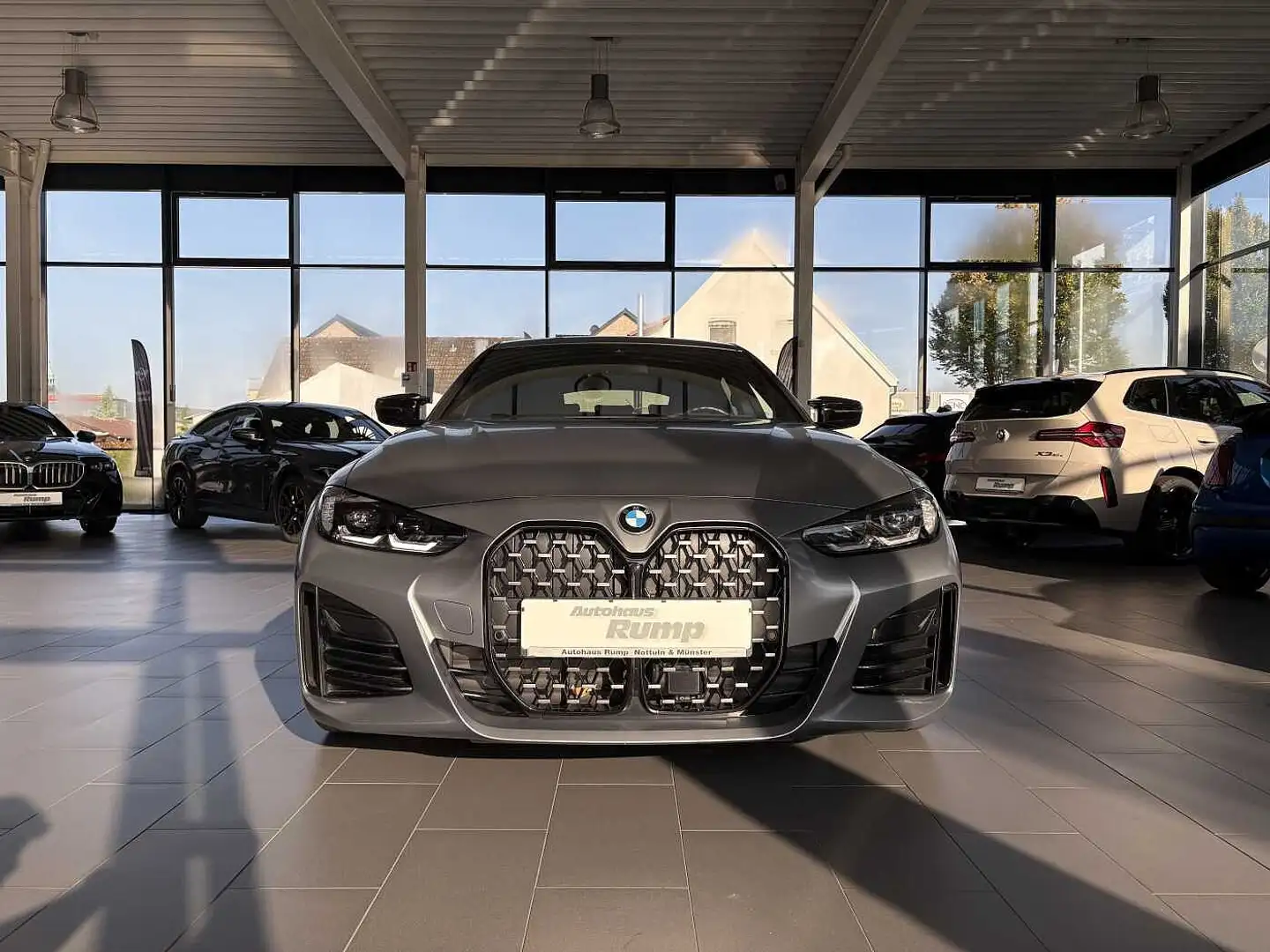BMW M440i Gran Coupé M-Sportpaket Pro Gris - 2
