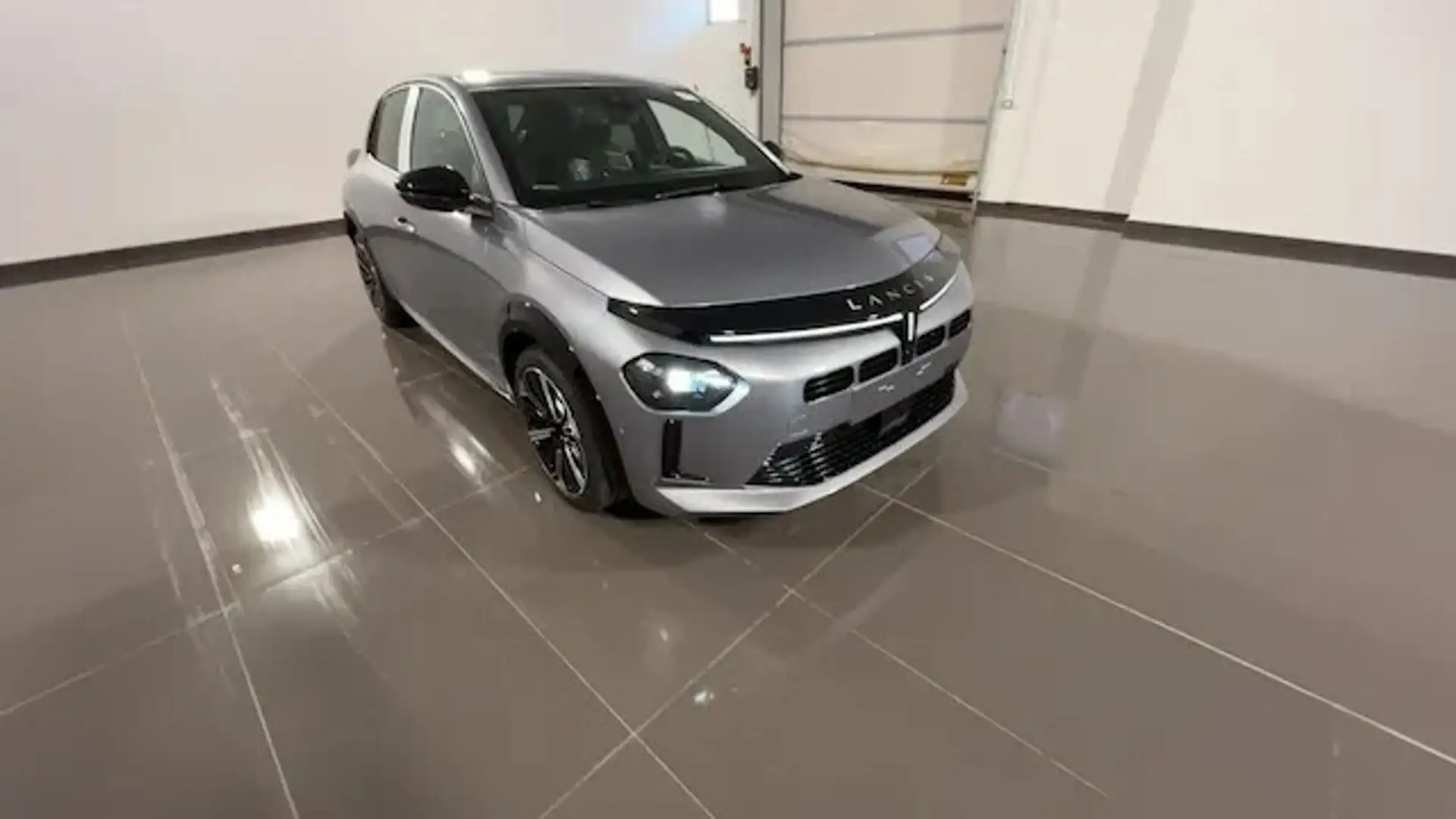 Lancia Ypsilon Hybrid e-DCT Edizione Limitata Cassina Grijs - 1