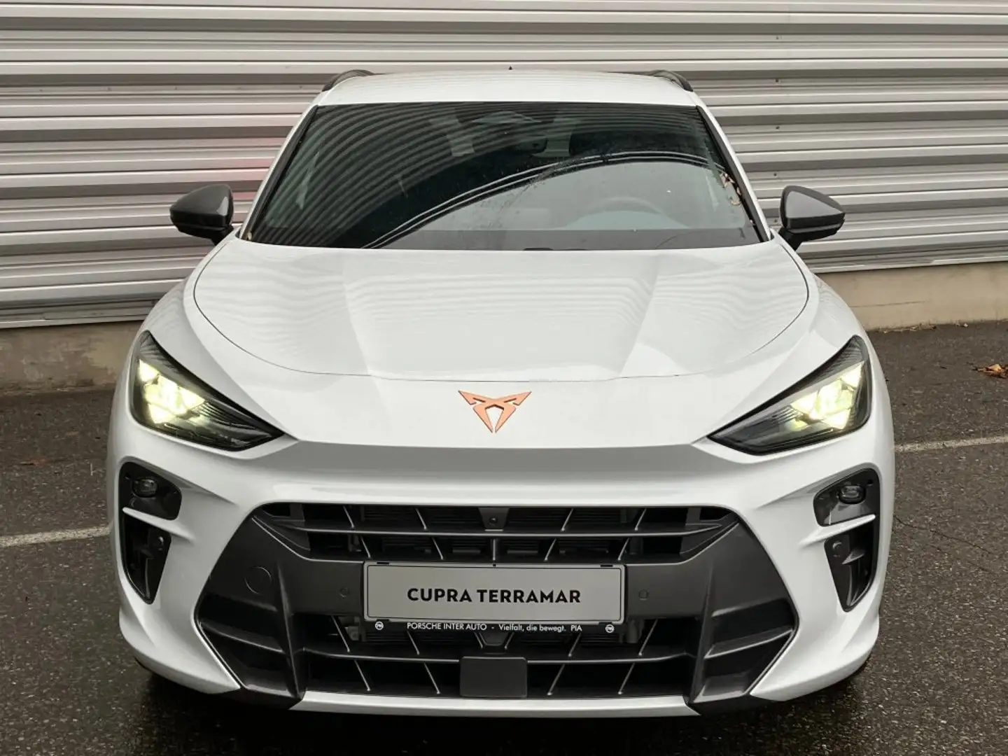 CUPRA Terramar e-HYBRID 204 PS DSG Weiß - 2