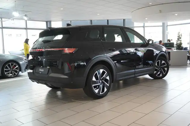 Opel Grandland X view 9