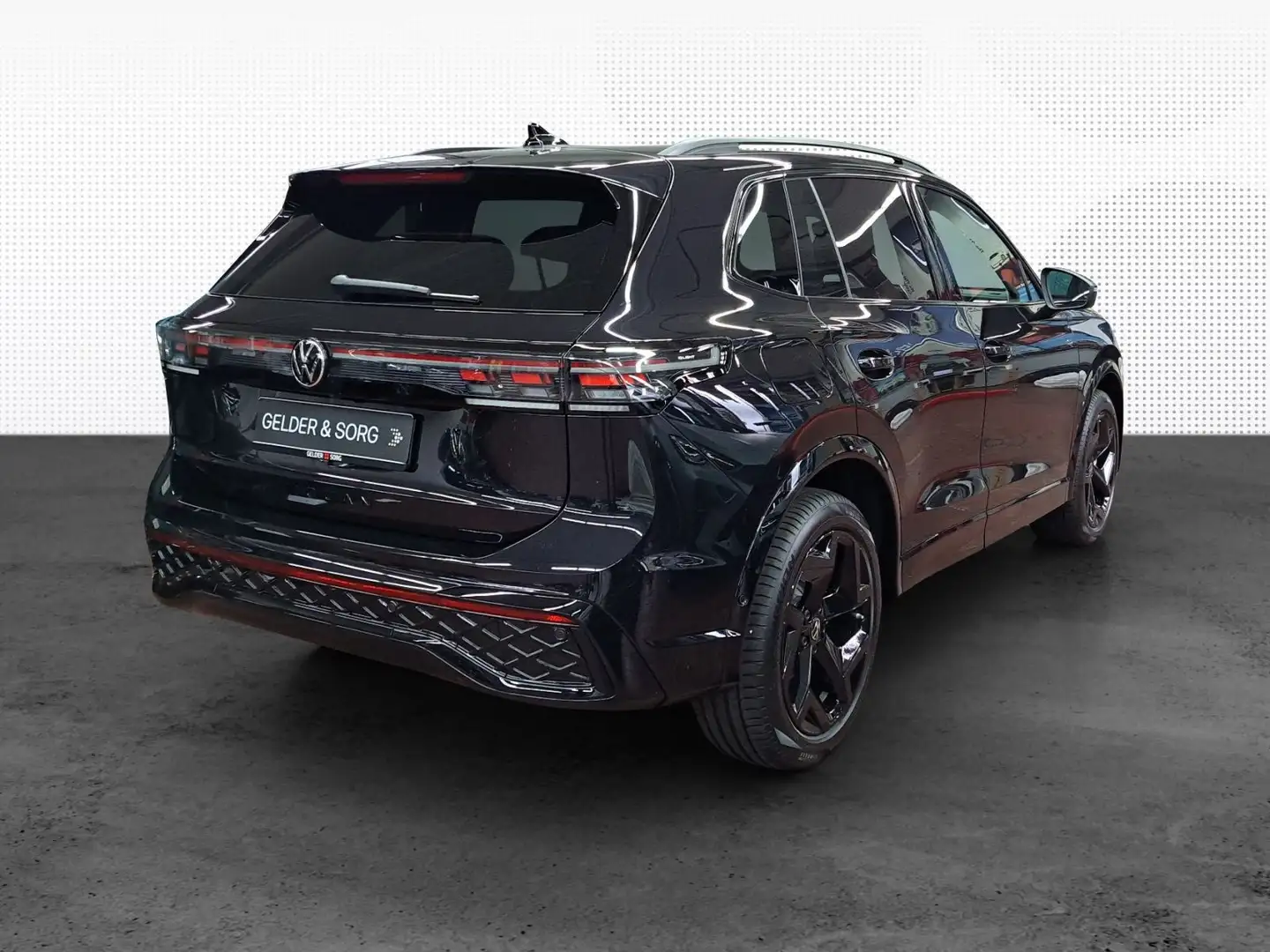 Volkswagen Tiguan R-Line 2.0 TDI*IQ.DRIVE*IQ.LIGHT*ACC*NAVI Zwart - 2