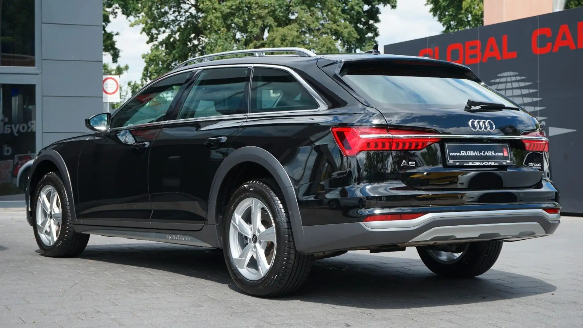 Audi A6 allroad A6 ALLROAD 50 TDi*VIRTUAL*MATRIX*KAMERA*CARPLAY* Schwarz - 2