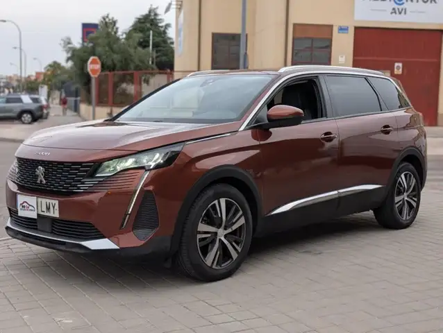 Peugeot 5008 2.0BlueHDi S&S Allure Pack EAT8 180