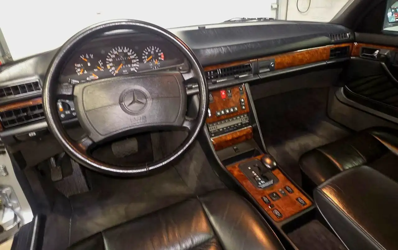 Mercedes-Benz 560 SEC, foto 10