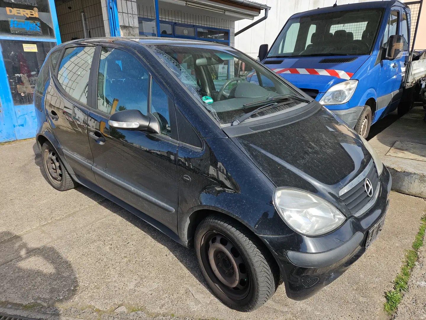 Mercedes-Benz A 140 Classic TÜV 09/2023 Black - 1