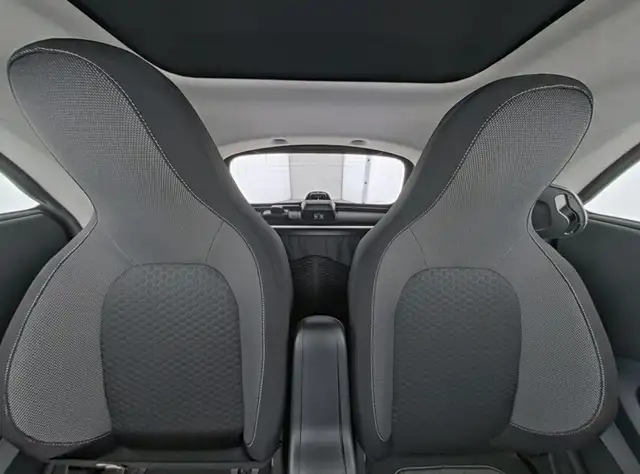 Smart Fortwo view 9