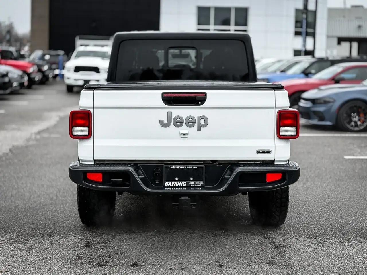 Jeep Gladiator photo Jeep Gladiator